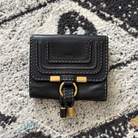 Chloe Marcie Square Debossed Logo Wallet - Picture 1 of 7